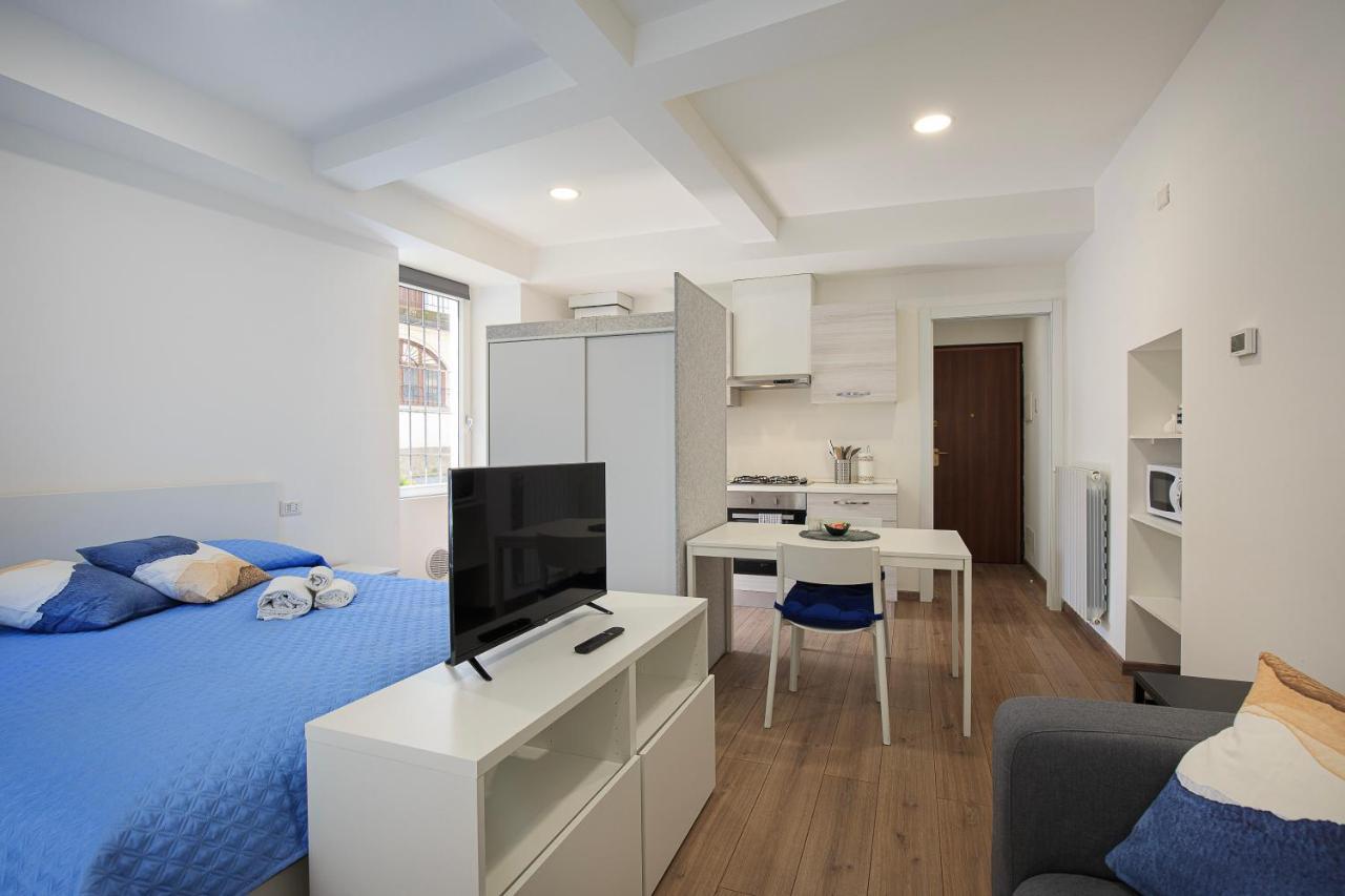Rosita'S Apartment Como Exterior photo